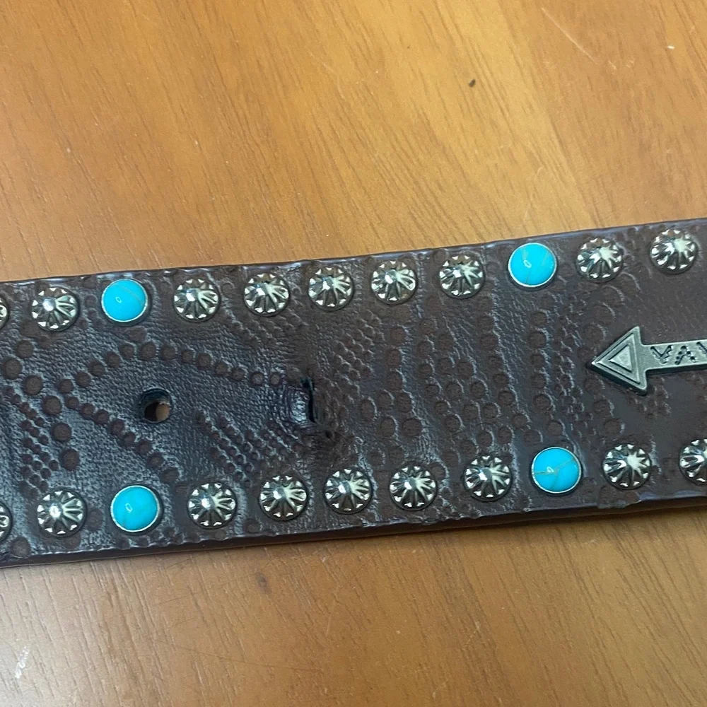 Western Genuine Leather Cowgirl Belt w/Turquoise